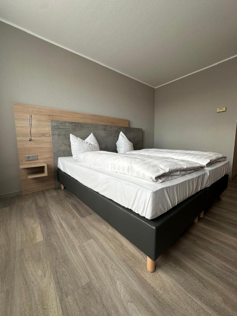 Rheinhessen Inn Gmbh Woerrstadt Luaran gambar