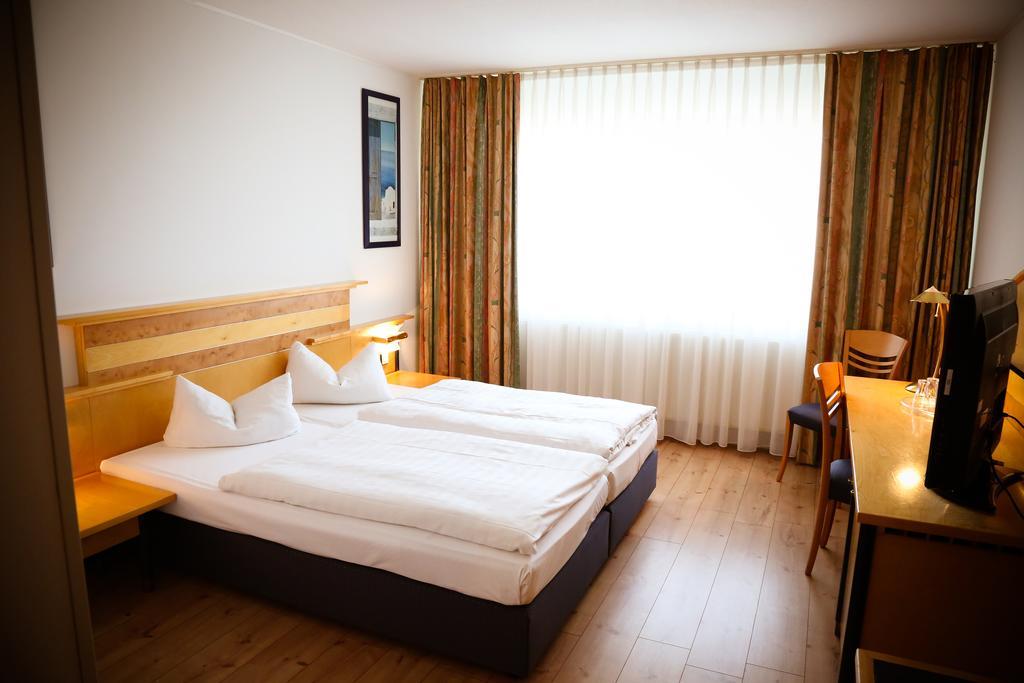 Rheinhessen Inn Gmbh Woerrstadt Luaran gambar